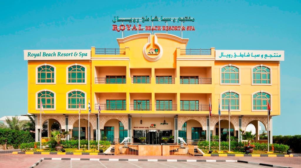 Royal Beach Resort & Spa Sharjah Exterior photo